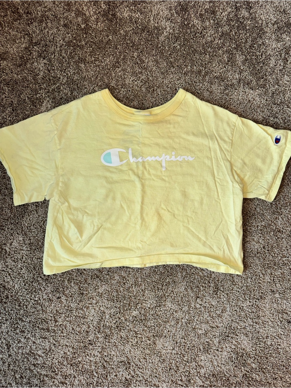 100% Cotton Champion Medium Yellow Cropped Logo Graphic Tee
